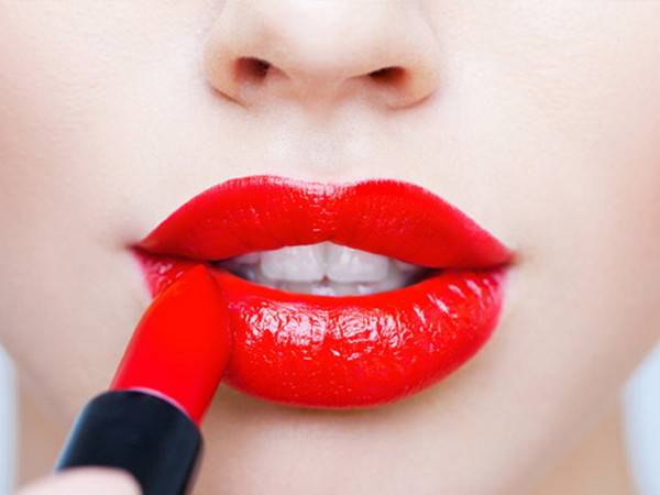 15 хитростей, которые сделают любые губы соблазнительными