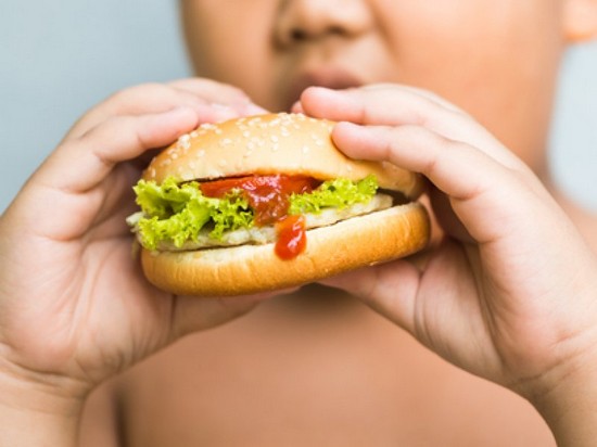Как предотвратить развитие ожирения у подростка?