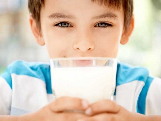 Что делать, если ребенок не переносит молоко?