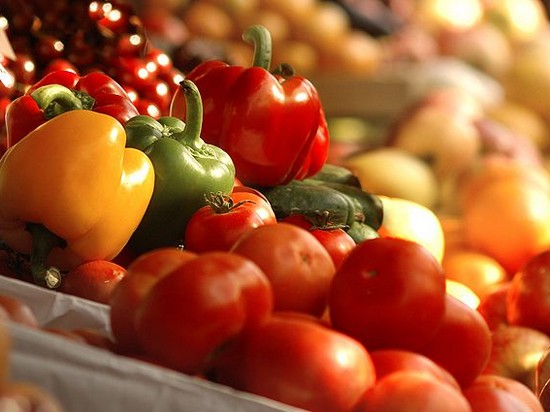 Красные овощи и фрукты — польза или вред?