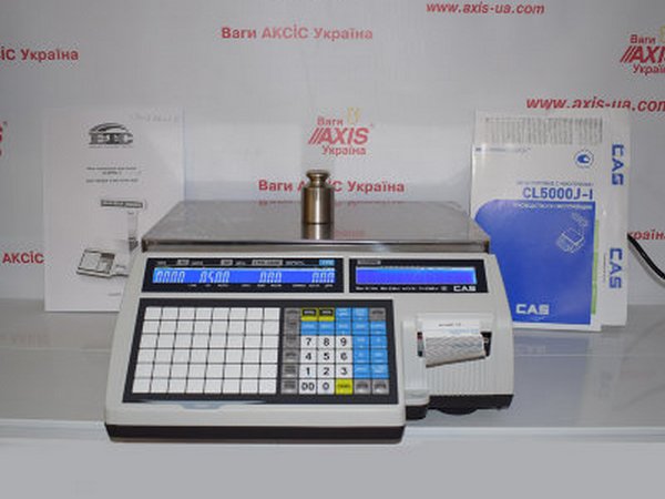Торговые весы с печатью этикеток от компании «Весы АКСИС Украина»