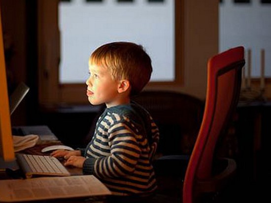 Угроза из Сети. Как уберечь детей от опасностей в интернете?
