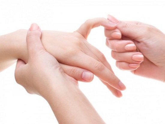 Полиартрит рук — возрастное заболевание