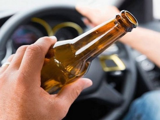 Можно ли садиться за руль, выпив безалкогольного пива?