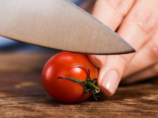 Острый нож и податливые овощи сделают любое блюдо красивым