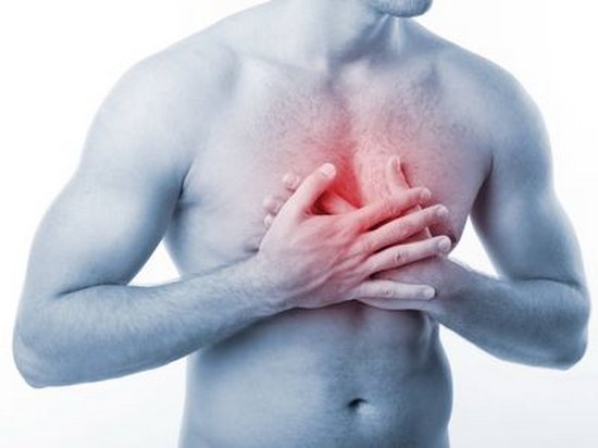 Почему возникает боль в грудной клетке справа
