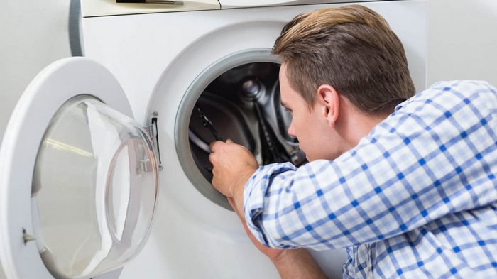 Выполнение ремонта стиральной машины