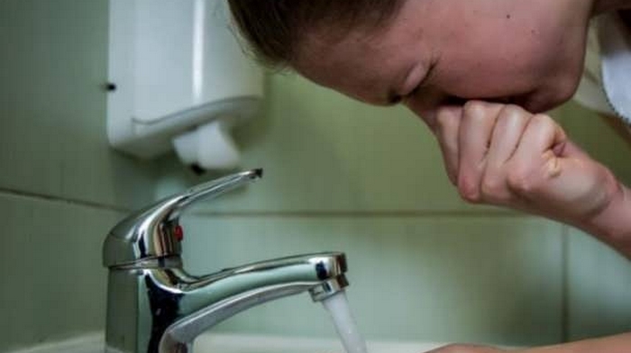 Запах сероводорода от воды из скважины: причины и способы очистки