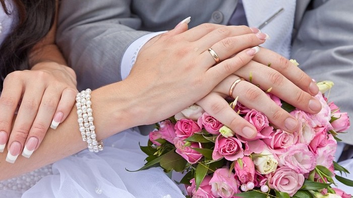В преддверии свадьбы: как выбрать обручальное кольцо