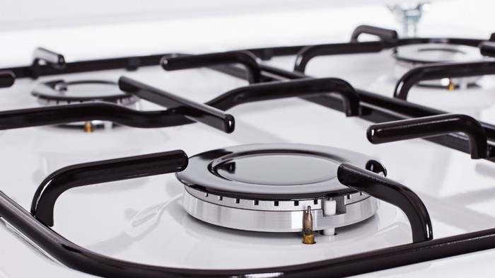 Как очистить решетки кухонной плиты быстро и эффективно