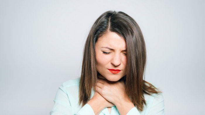Безобидный звон в ушах бывает симптомом рака носоглотки