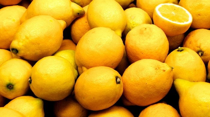 Как выбрать лимон – признаки спелого фрукта