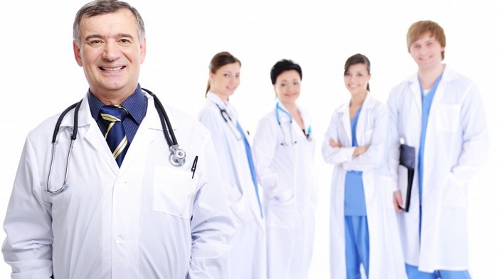 Повышение квалификации и переподготовка врачей и медицинского персонала в академии «АМО»