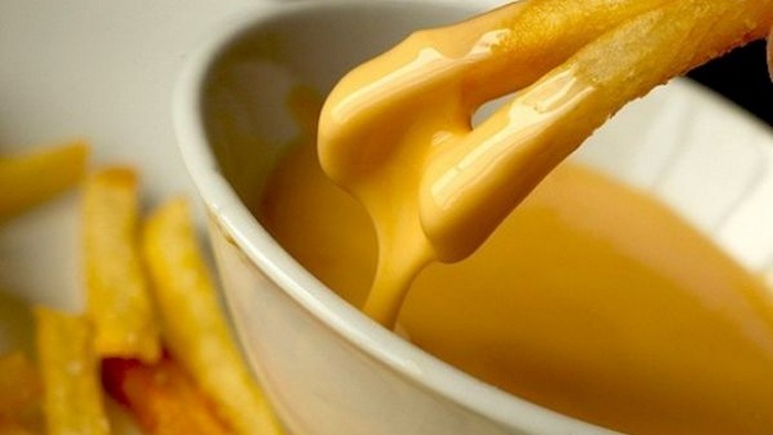 Сырный соус для картошки фри