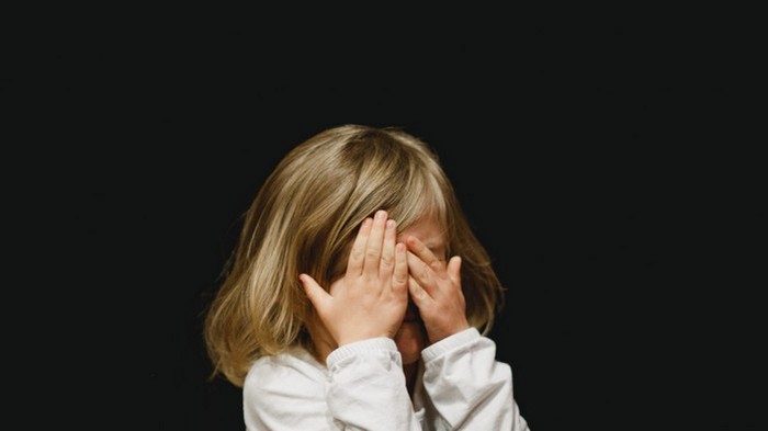 Риск депрессии у ребенка можно определить по зрачку