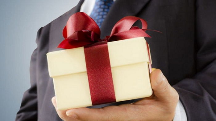 какой подарить подарок партнеру по бизнесу