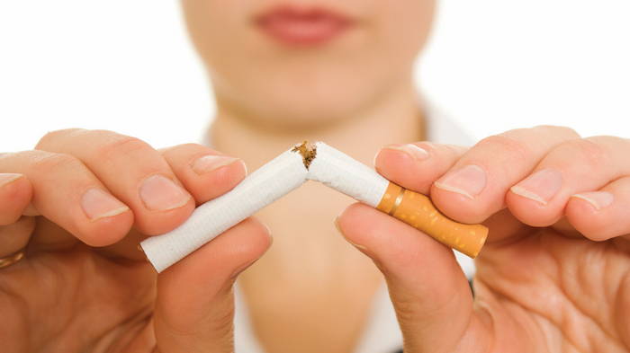 Как курение влияет на женский организм: чем опасна вредная привычка?