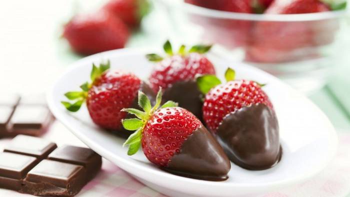 Как сделать клубнику в шоколаде на День святого Валентина