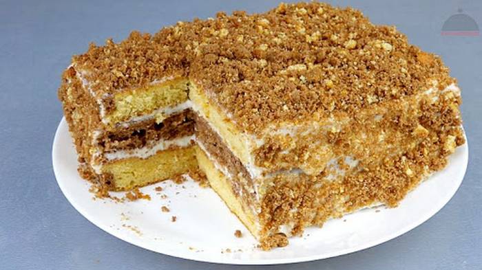 Торт со сгущенкой – простой и вкусный рецепт