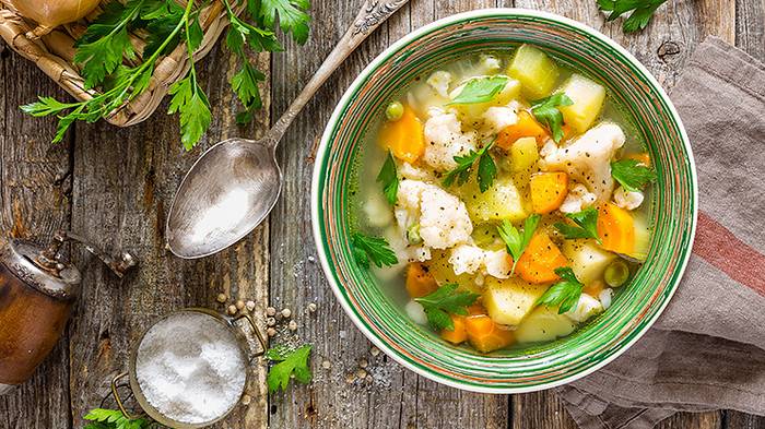 Вегетарианские рецепты супов: ТОП-3 идей для обеда