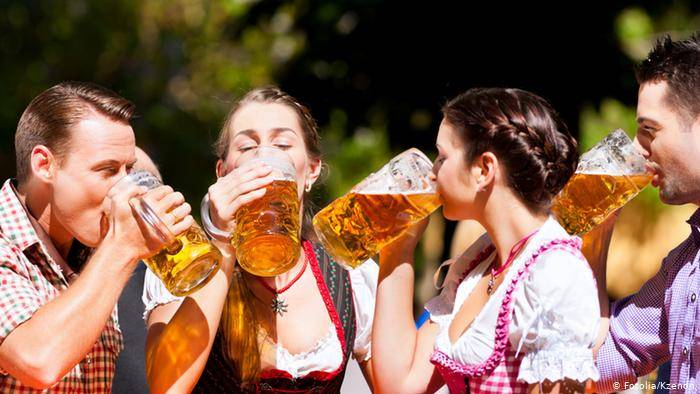 С чем пьют пиво — мировые традиции