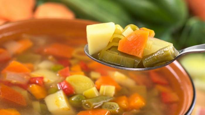 Как сварить овощной суп со стручковой фасолью