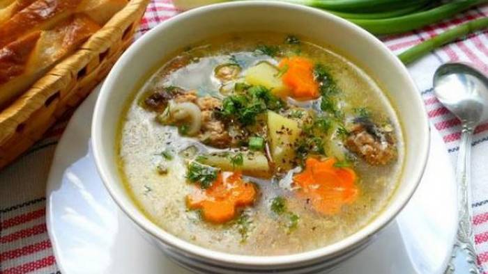 Рецепт супа с рыбными консервами