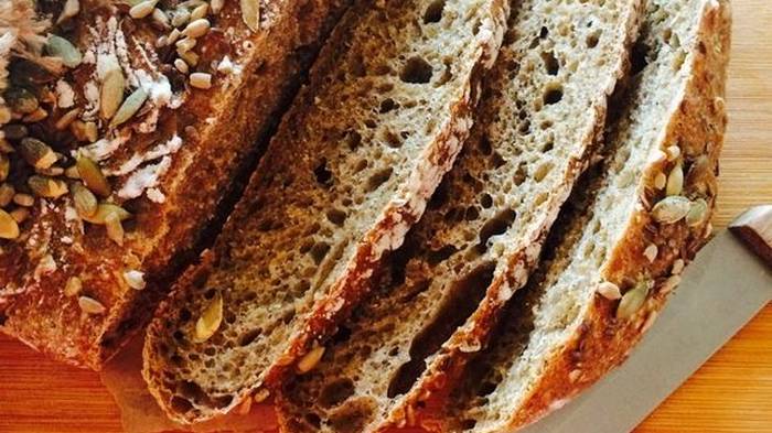 Как испечь шведский ночной хлеб без замеса