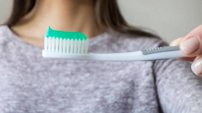 10 причин использовать зубную пасту не по назначению