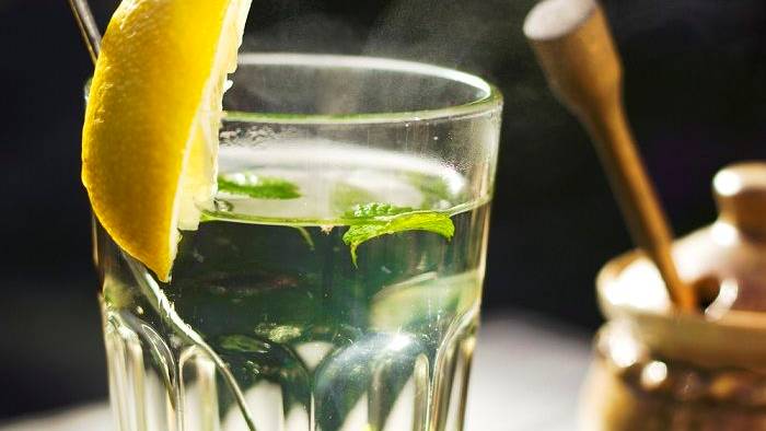 5 напитков, которые помогут держать гормоны в норме