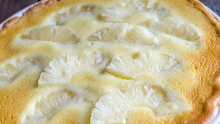 Инструкция по приготовлению творожного пляцка с ананасами