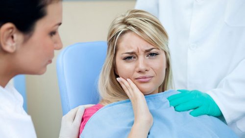 почему болит зуб после лечения