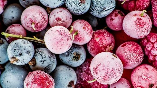 Полезные витамины на всю зиму! Вот как нужно правильно замораживать фрукты и ягоды