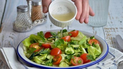 Как приготовить холодный соус для салатов