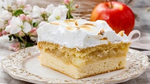 Творожно-яблочный пирог: два самых полезных продукта в одном десерте