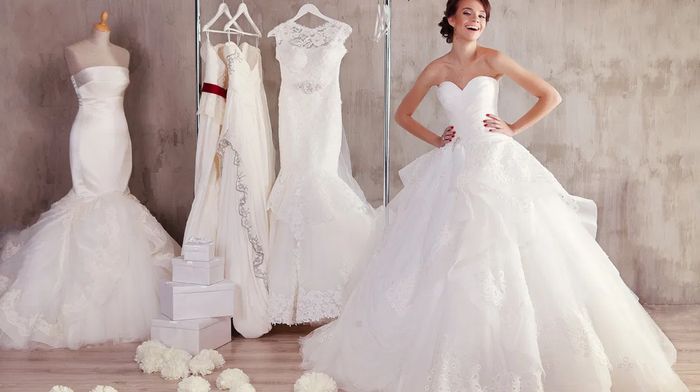 Пошив свадебных платьев на заказ – выбор стильных невест