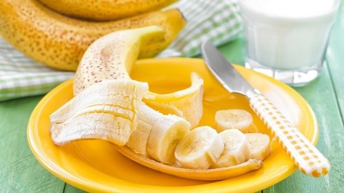 Чем полезен отвар из банана и корицы