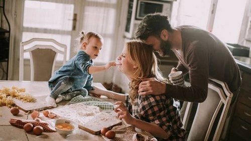 Как сохранить благоприятную атмосферу в семье