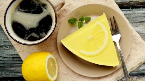 Чем хорош лимонный торт без выпечки
