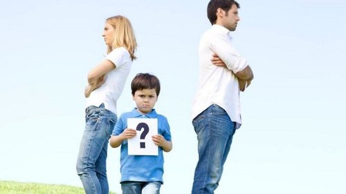 Как сказать ребенку о разводе: 4 главных совета