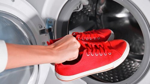Кеды и кроссовки. Как правильно их стирать в стиральной машине?