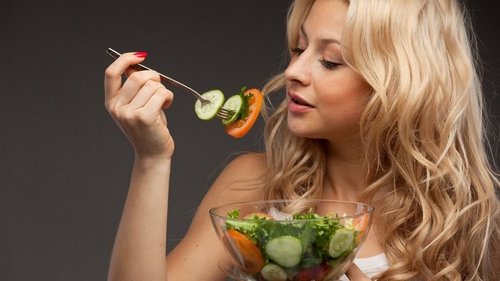 Едим и худеем: топ 10 детокс-продуктов