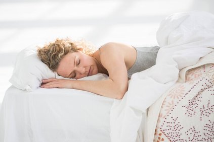 Алкоголь помогает уснуть – и еще пять опасных мифов о сне