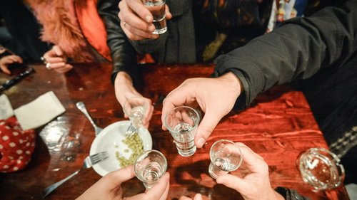Как правильно пить алкоголь, чтобы не было похмелья: 5 секретов