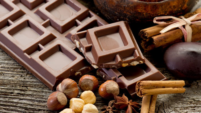 Как отличить натуральный шоколад от подделки: 5 хитрых способов