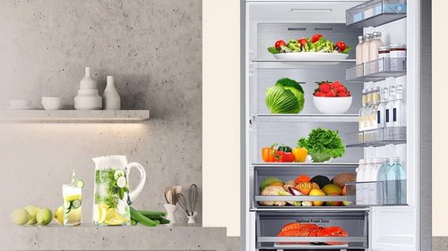 Как быстро избавиться от запаха в холодильнике: устранение народными средствами