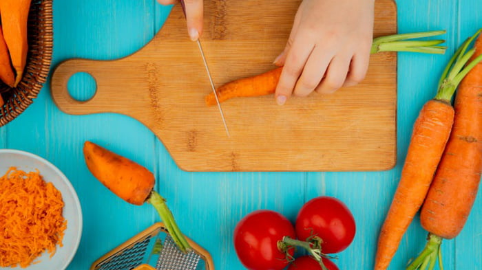 Как лучше хранить морковь: свежую, очищенную или отварную