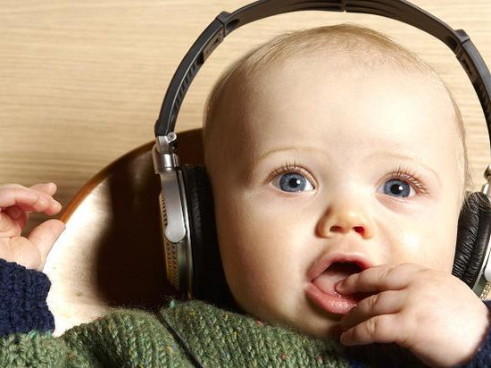Какую лучше музыку слушать новорожденному младенцу: классическую или современную?