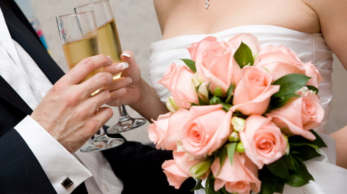 Как намекнуть парню о свадьбе? Советы психолога