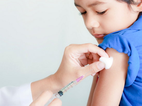 Безопасны ли прививки? Какие возможны осложнения после прививок